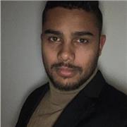 Professeur d'Anglais prêt à vous guider vers la réussite !